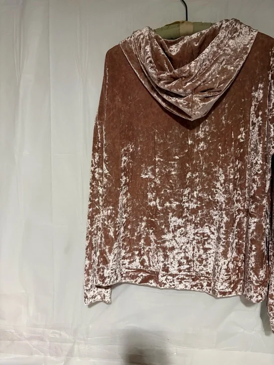 POL Crushed Velvet Zip Hoodie in Dusty Rose - Picture 8 of 13